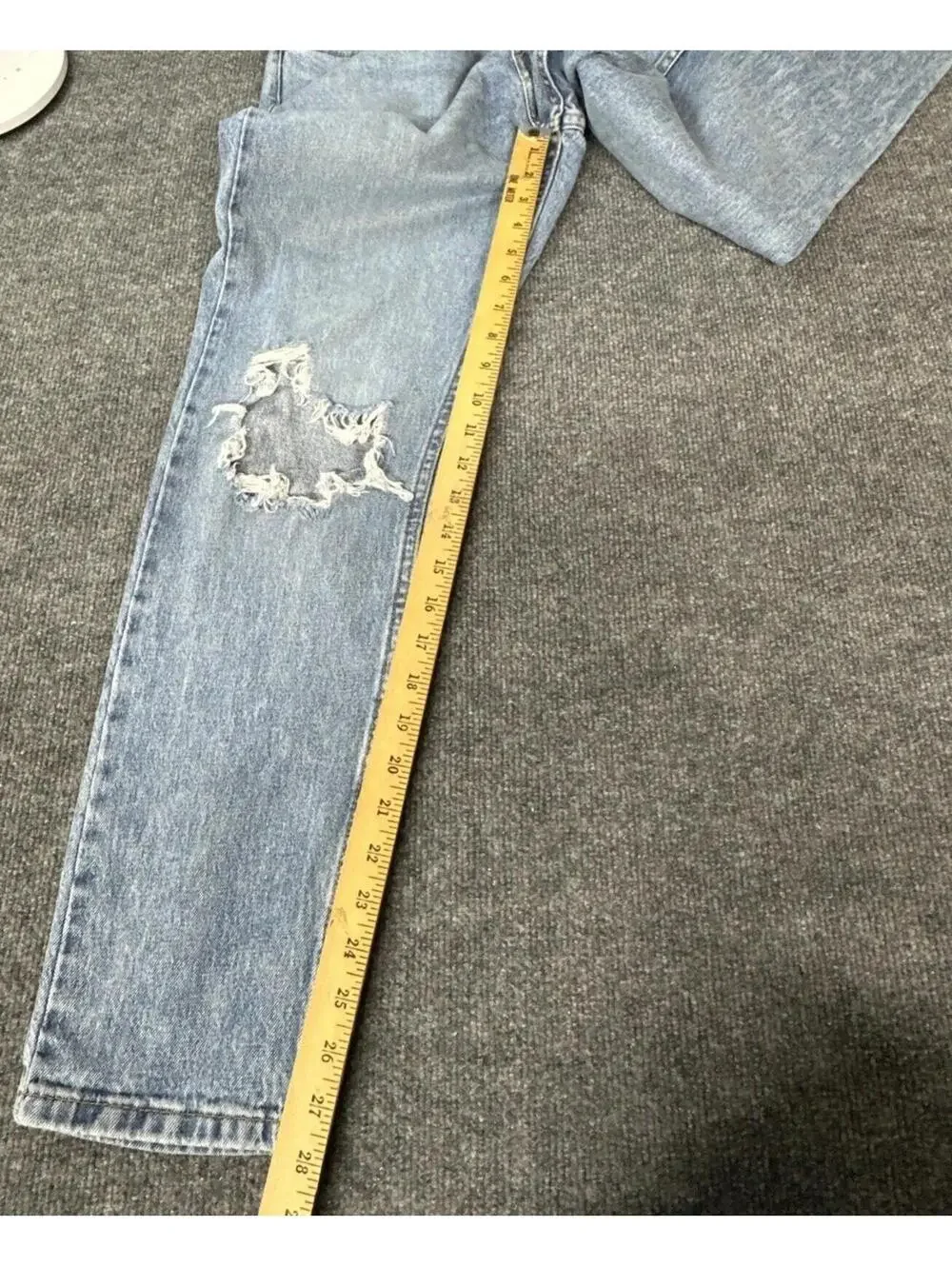 levis 512 Blue distressed 34x30 Jeans